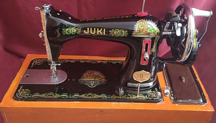 چرخ خیاطی دستی قدیمی ( کار کرده ) ژاپنی
